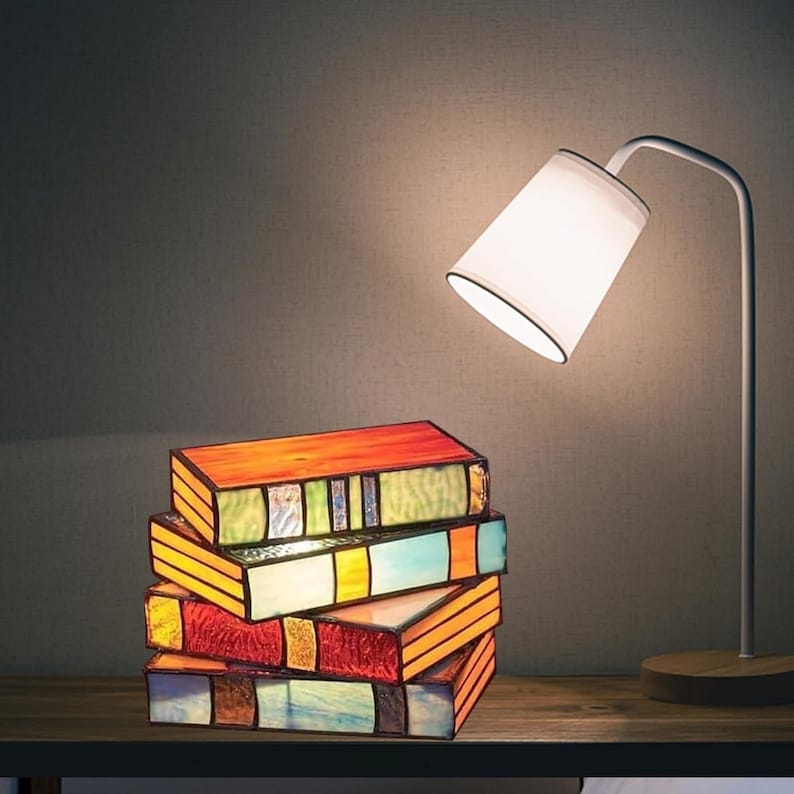 📚Stained Stacked Books Lamp
