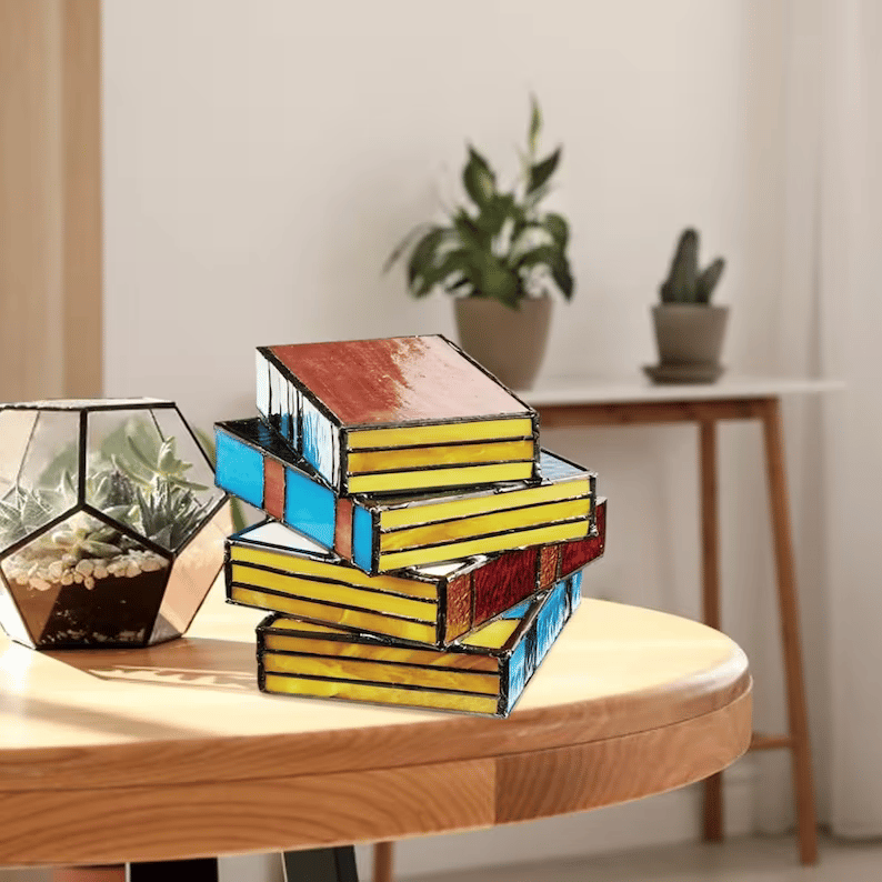 📚Stained Stacked Books Lamp
