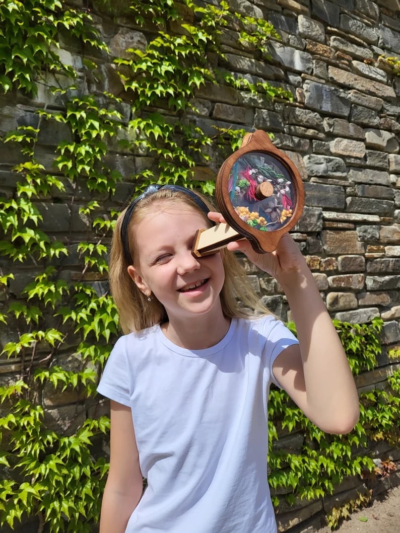 Best gift for your loved one⇝ 💓Wooden Handmade Kaleidoscope