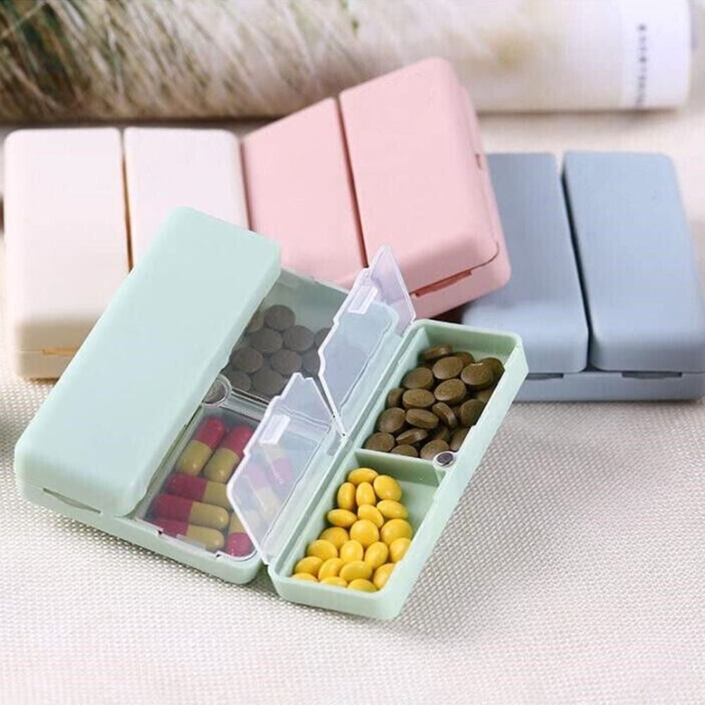 π₯π7 Compartments Portable Pill Case