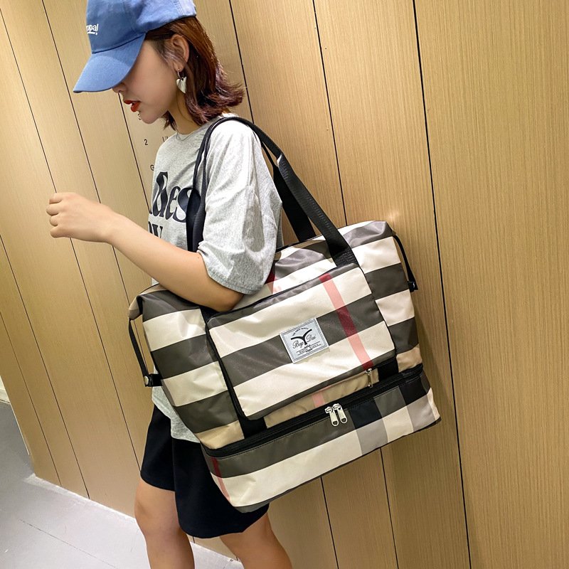 ( 48% OFF)Collapsible Waterproof Large Capacity Travel Handbag