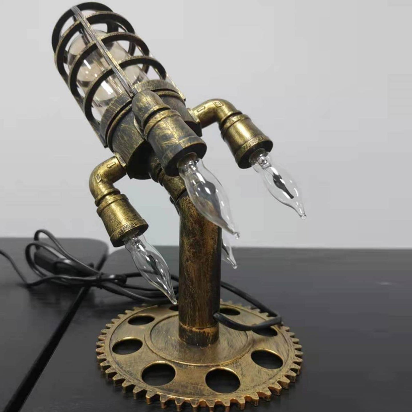 VINTAGE STEAMPUNK ROCKLAMP