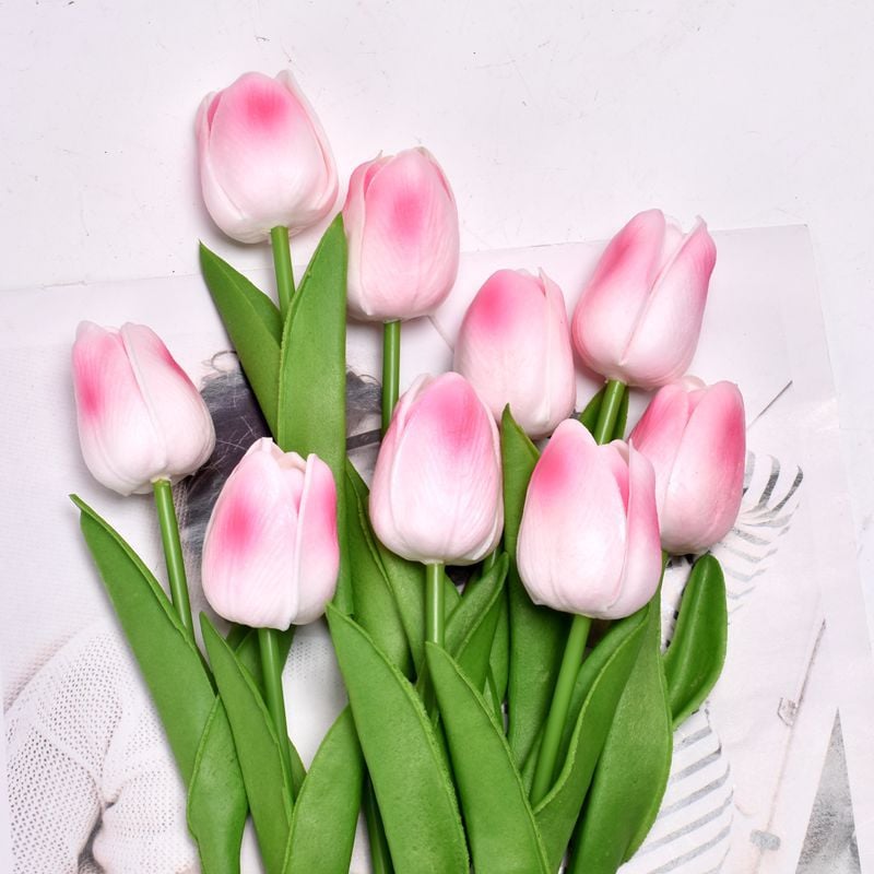 UV Resistant Lifelike Artificial Tulips Flowers💐