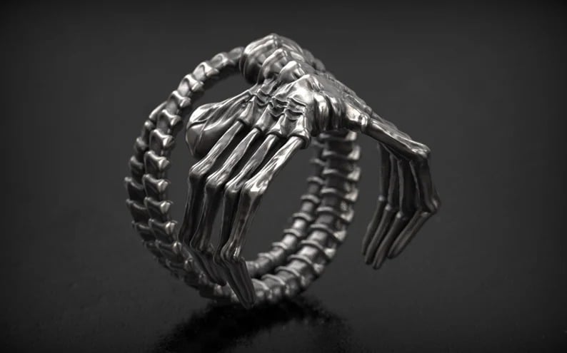 Alien Facehugger Ring