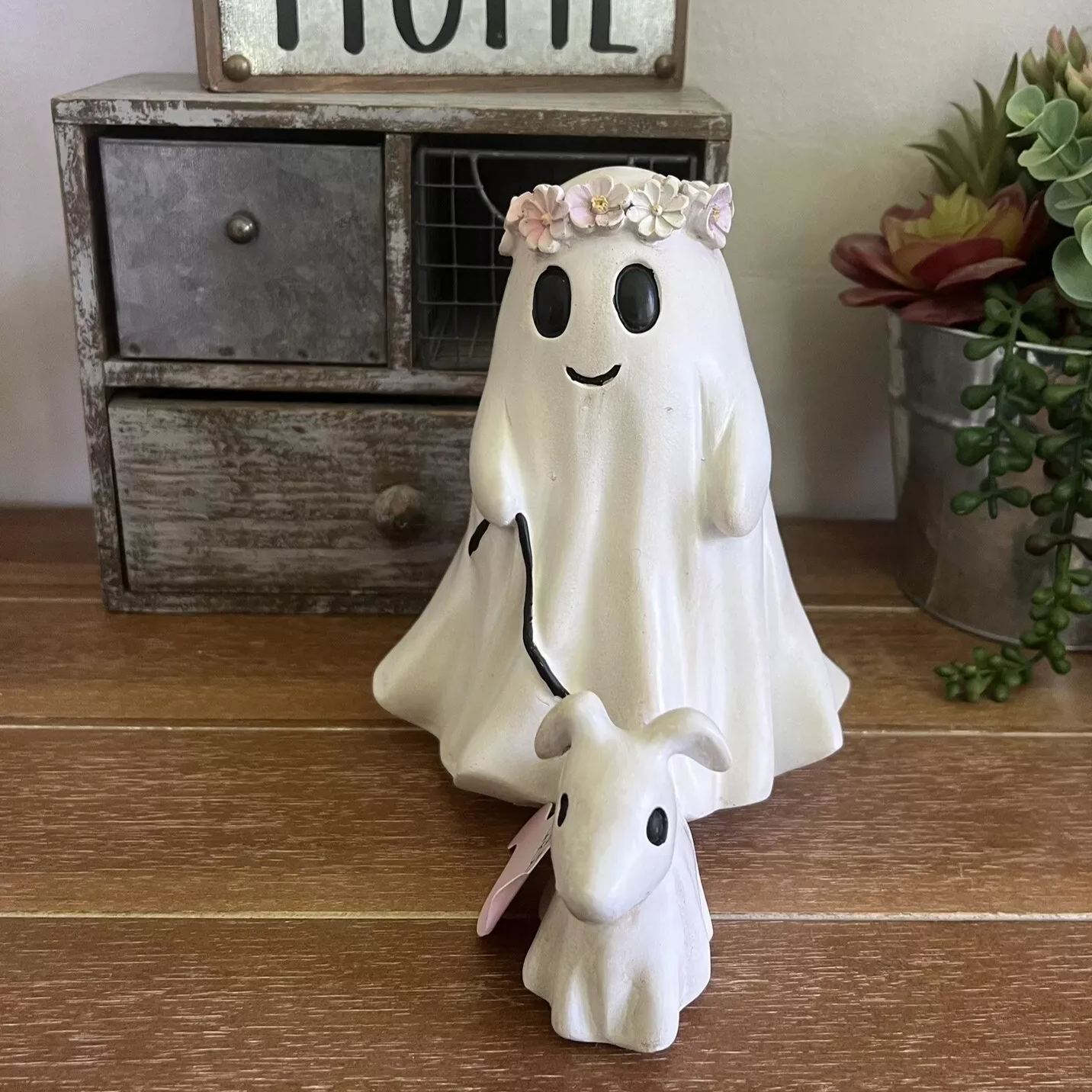 ✨Ghost Walking Dog Statue 👻🔥