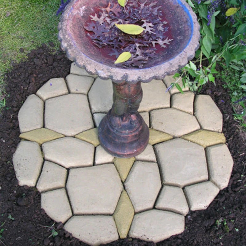 🎁 DIY Patio Paving Mold