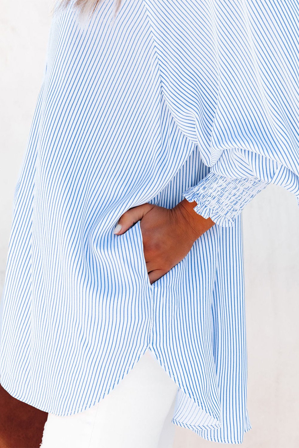 🔥Mid-length shirt with striped lapel and oversized drawdown sleeves