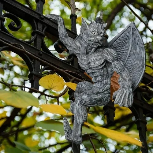 (🔥Last Day Promotion 50% OFF) - Dragon Winged Gargoyle Fence Hanger