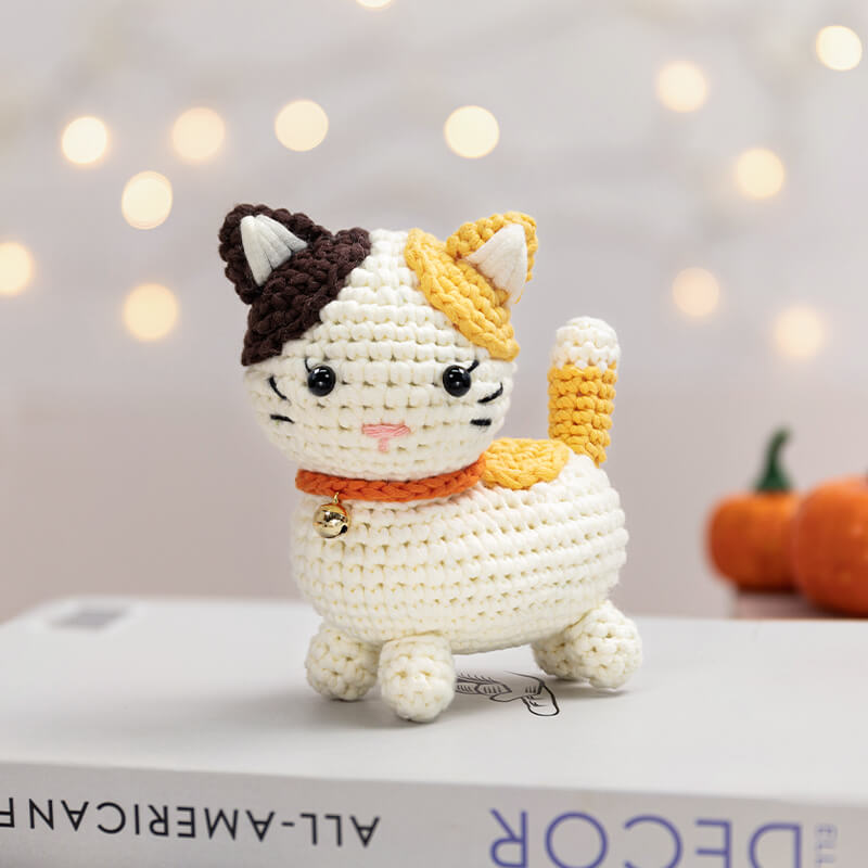 Halloween Crochet Kit For Beginners with Easy Peasy Yarn