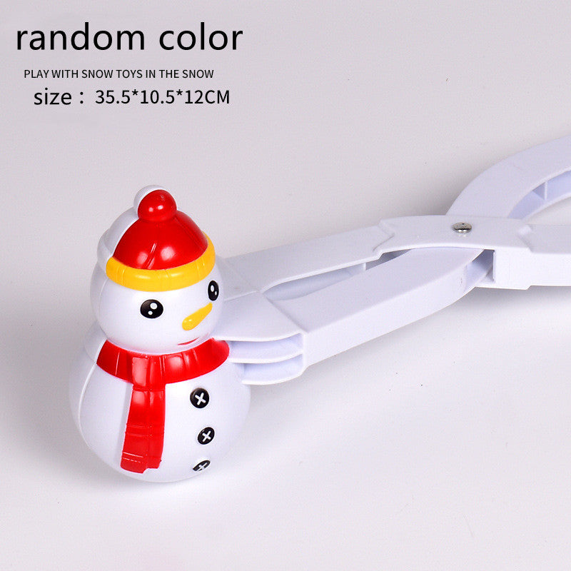 Play with snow toys in the snow(random color)