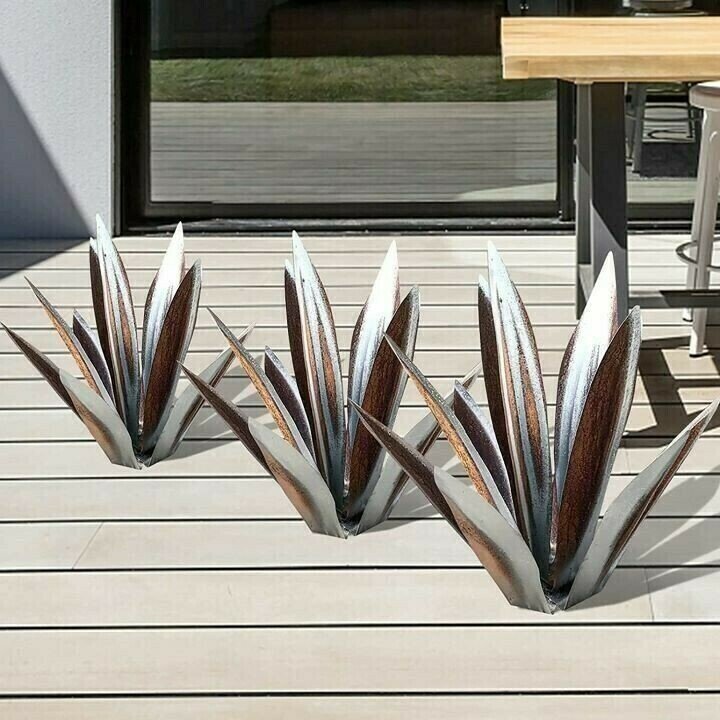 Waterproof Solar Garden Agave Lamp